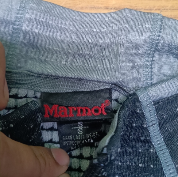Marmot logo sleeve tshirt unisex size S - Picture 8 of 9